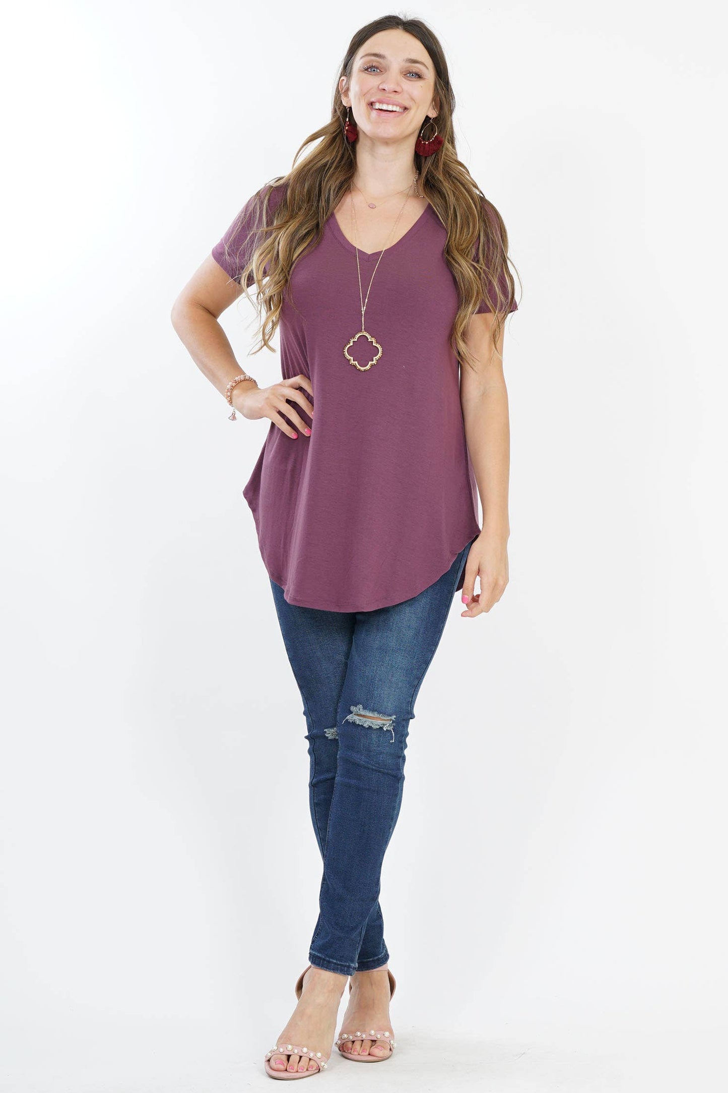 ',...[PLUS SIZE] SHORT SLEEVE V-NECK ROUND HEM TOP: MOCHA-55707 / 3X