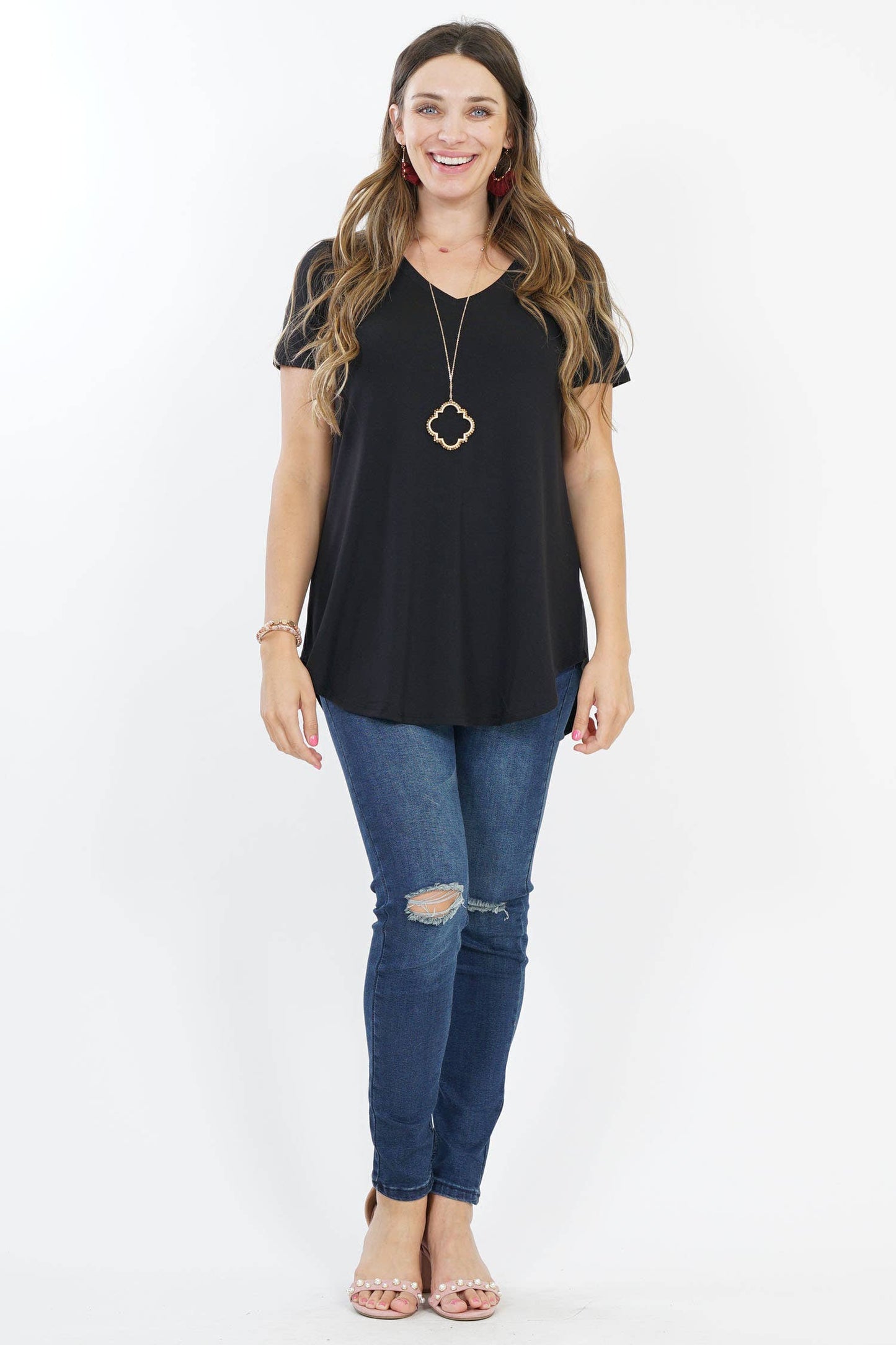 ',...[PLUS SIZE] SHORT SLEEVE V-NECK ROUND HEM TOP: MOCHA-55707 / 3X
