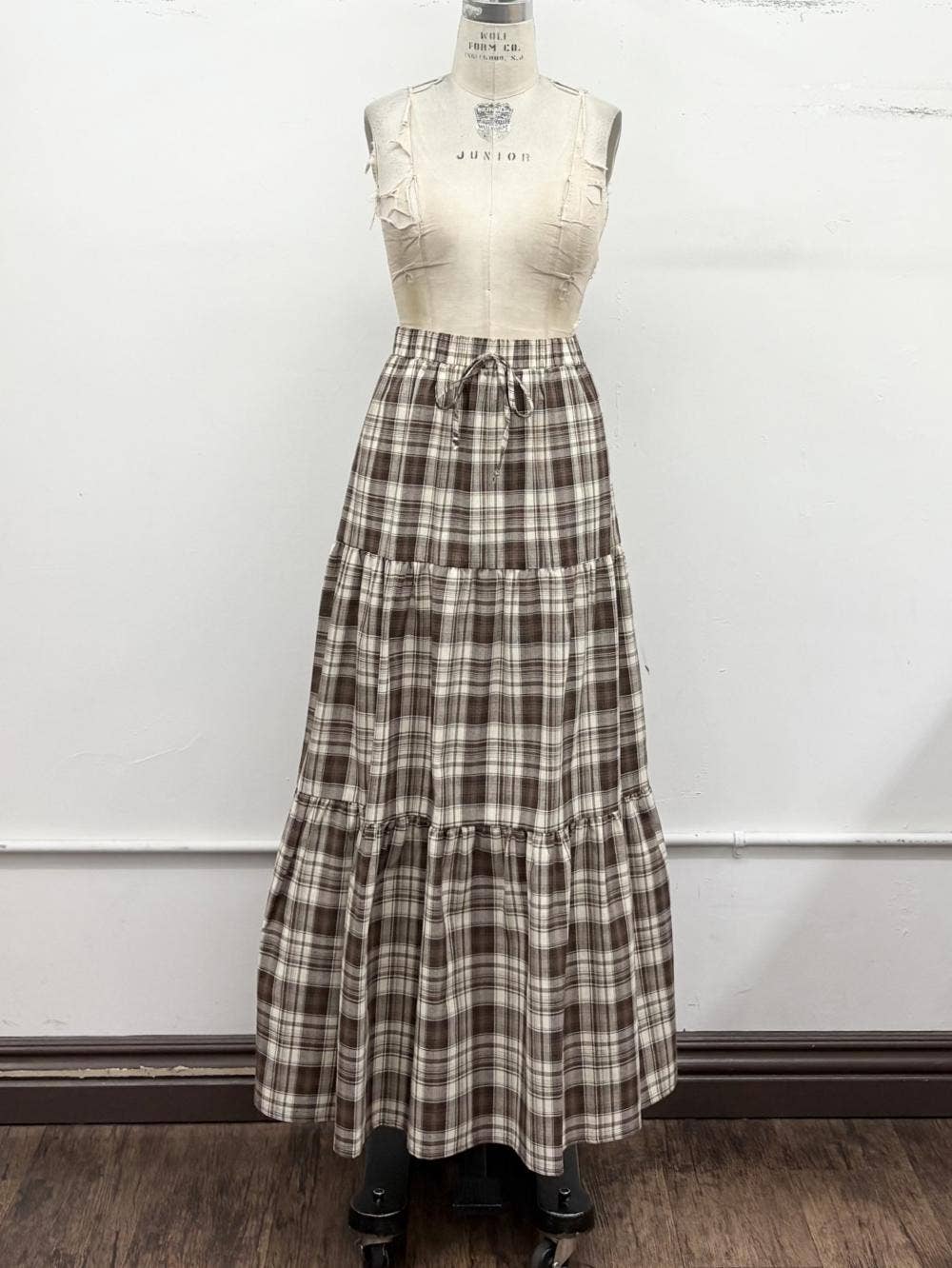 Plaid Tiered Maxi Skirt: Brown multi / S