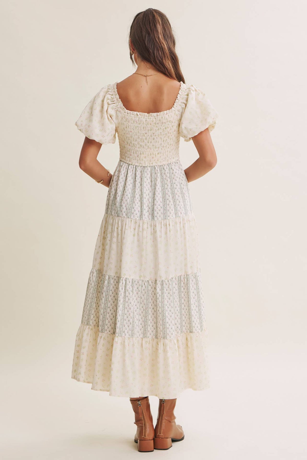 DAYDREAM PATCHWORK FLORAL SMOCKED TIERED MIDI DRESS: NATURAL/TAUPE / S